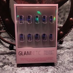 Glamnetic Press-On Nails